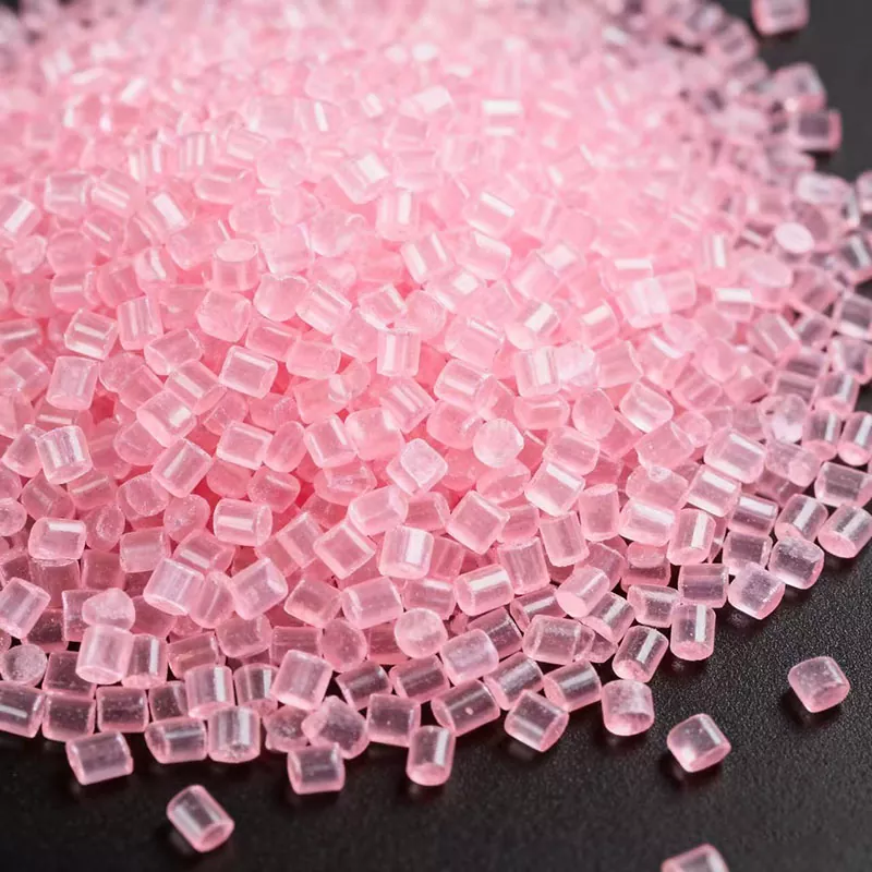Dudu Specks ni Clear Pellets: Se dabaru ni ẹbi? Dudu Specks ni Clear Pellets: Se dabaru ni ẹbi?