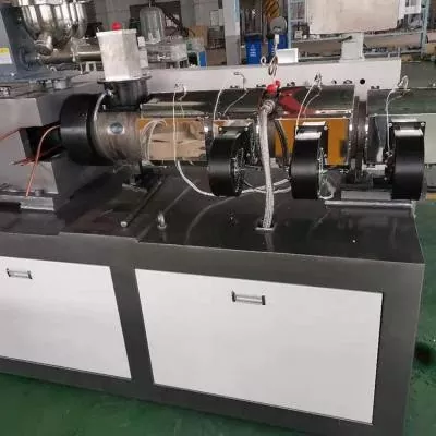 Nikan dabaru Extruder